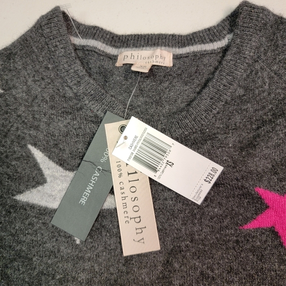 Philosophy 100% Cashmere Gray Sweater with Pink and White Stars - Picture 4 of 8